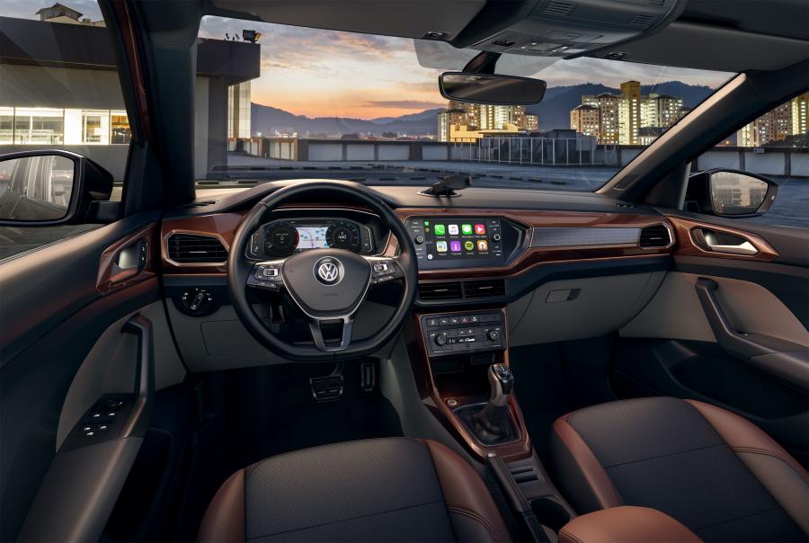 Торпедо Volkswagen T-Cross 250 TSI 2019 года  (LA) (фото 8 из 12)